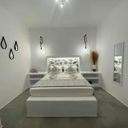 Suites Agia Anna