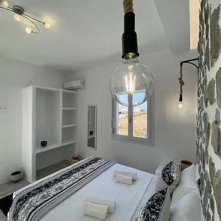 Apartment Suites Agia Anna *